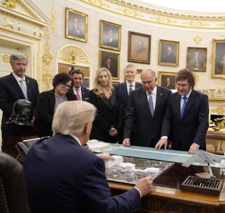 “Del ‘rescate’ que no fue al papelón de Espert: el anuncio fallido que hunde a LLA”