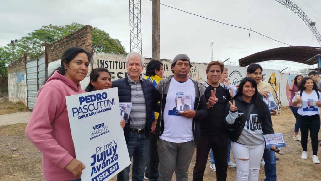 “Unidos, venceremos”: el peronismo jujeño se plantó en Palpalá y cambió el tablero 3 WhatsApp Image 2025 10 18 at 10.57.52