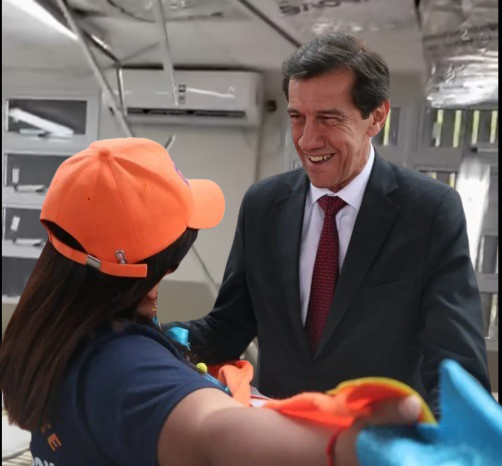 Techo de papel: la inauguración exprés de Sadir en Yuto y el costo de una política que prioriza la foto sobre la seguridad
