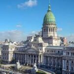 ¿Reformas “a toda máquina” o país en pausa? Qué significan las extraordinarias de Milei para tu bolsillo, tu empleo y tu jubilación