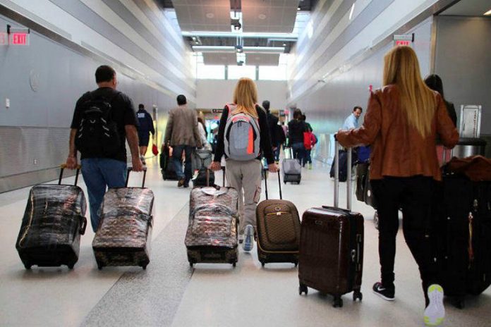 “La casta provincial al desnudo: empleo público infinito, inversión cero y jóvenes exiliados”