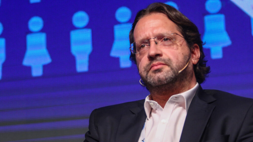 Lavagna, el INDEC y la recesión que existe aunque la borren del Excel