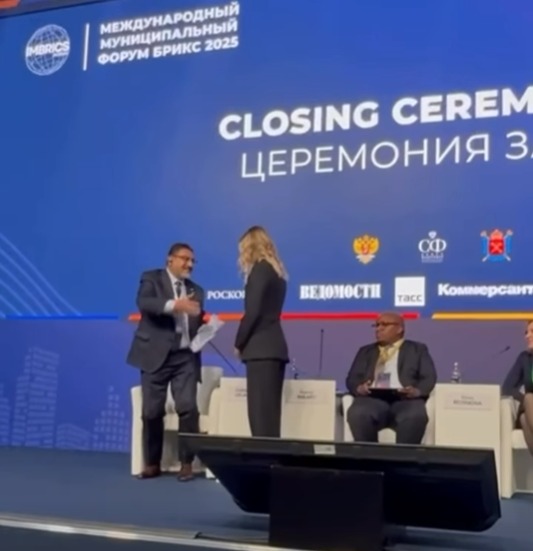 La Quiaca dejó de ser frontera y empezó a ser poder: Velázquez metió al norte argentino en la mesa de los BRICS 2 WhatsApp Image 2025 11 01 at 14.15.49