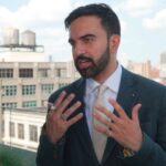 “A cada chancho le llega su San Martín”: Mamdani irrumpe en Nueva York y reconfigura el tablero que Trump creía propio