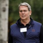 La embajada manda, la Rosada obedece: Argentina bajo administración externa mientras el pueblo paga la crisis