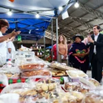 El gobernador Sadir saludó a emprendedores, artesanos y productores de la Feria Campesina «Pucará»