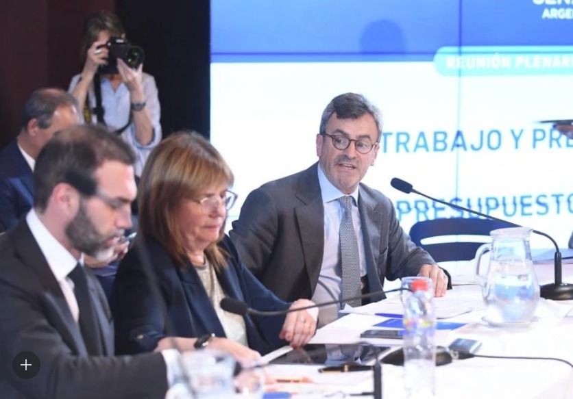 WhatsApp Image 2025 12 21 at 20.27.44