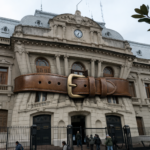 Jujuy en terapia intensiva: 14.895 millones menos «Milei encendió de nuevo la Motosierra»