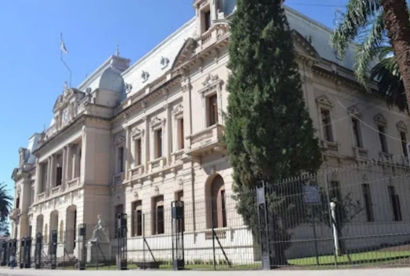 NOA en modo “riesgo global”: cuando se cae el refugio, se aprieta la economía real